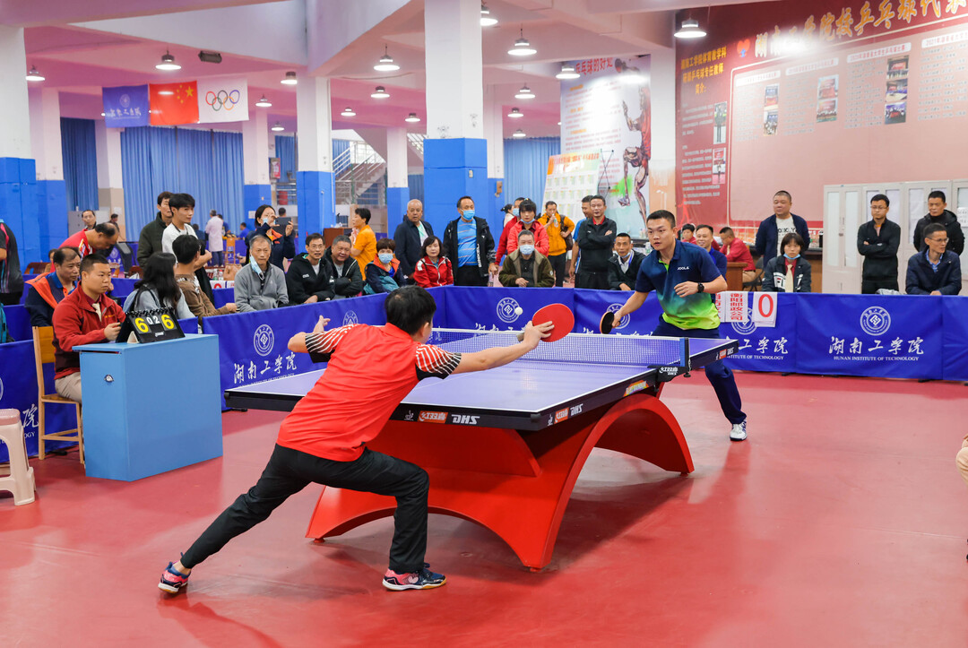 俱乐部高层 俱乐部高层