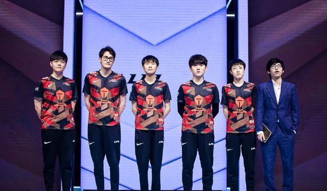 功不仅仅靠 功不仅仅靠