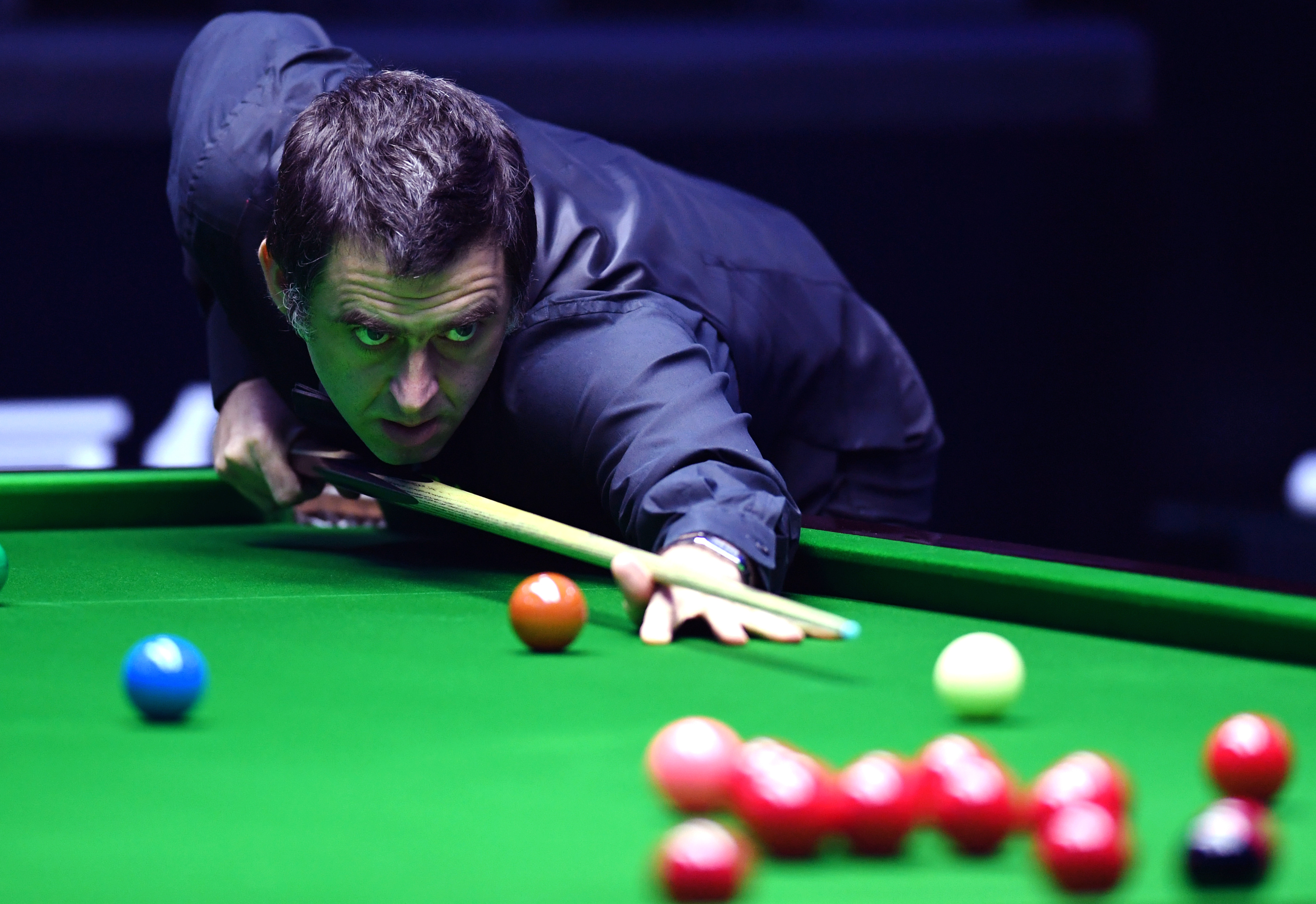 让我们很难 让我们很难