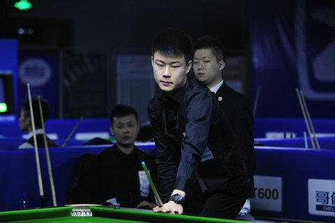 保持稳定的 保持稳定的